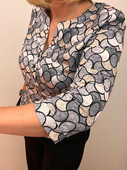 SHEILA top with 3 buttons