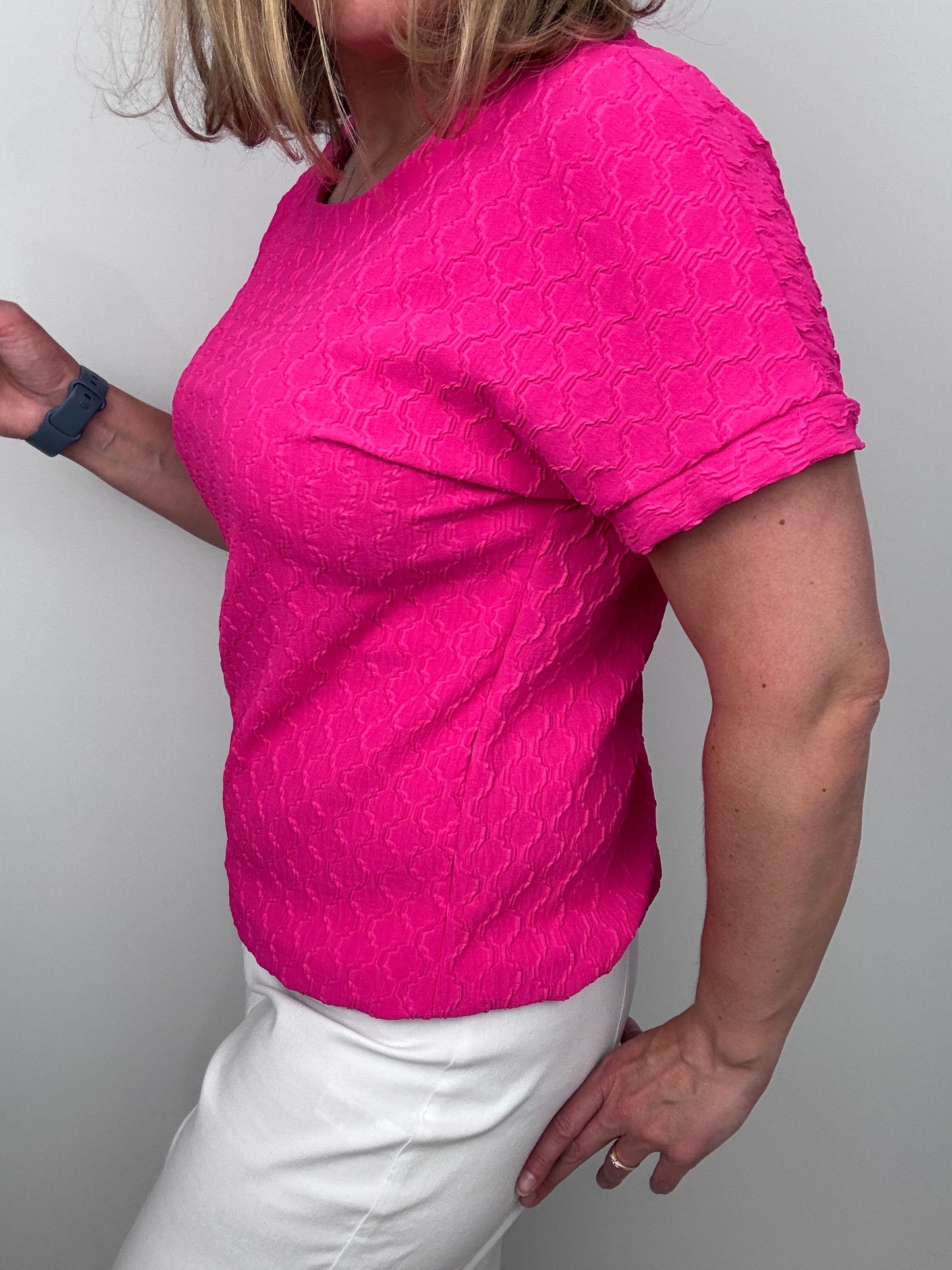 EMMA textured hot pink top
