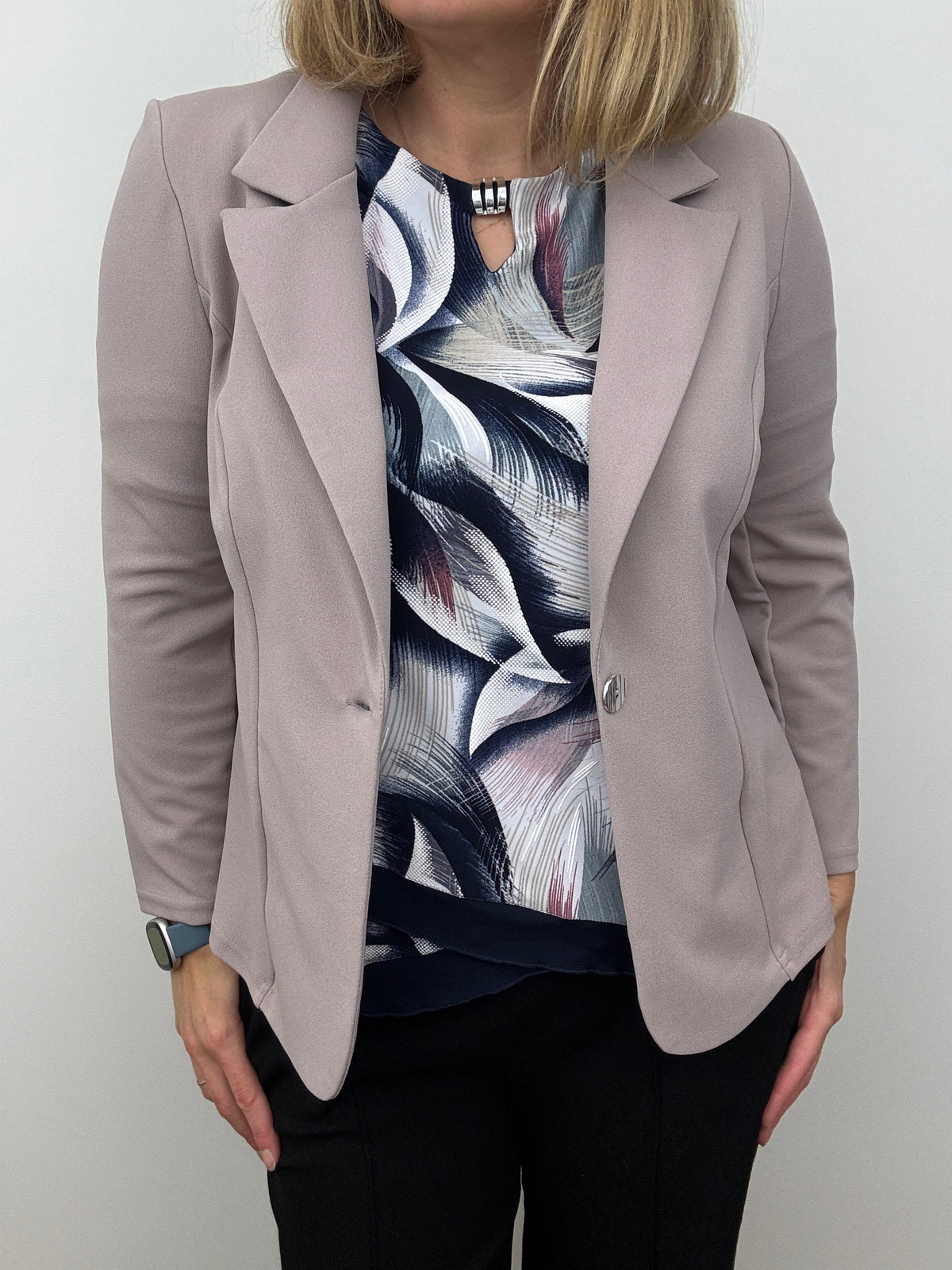 Mink pink fabric jacket with lapel collar