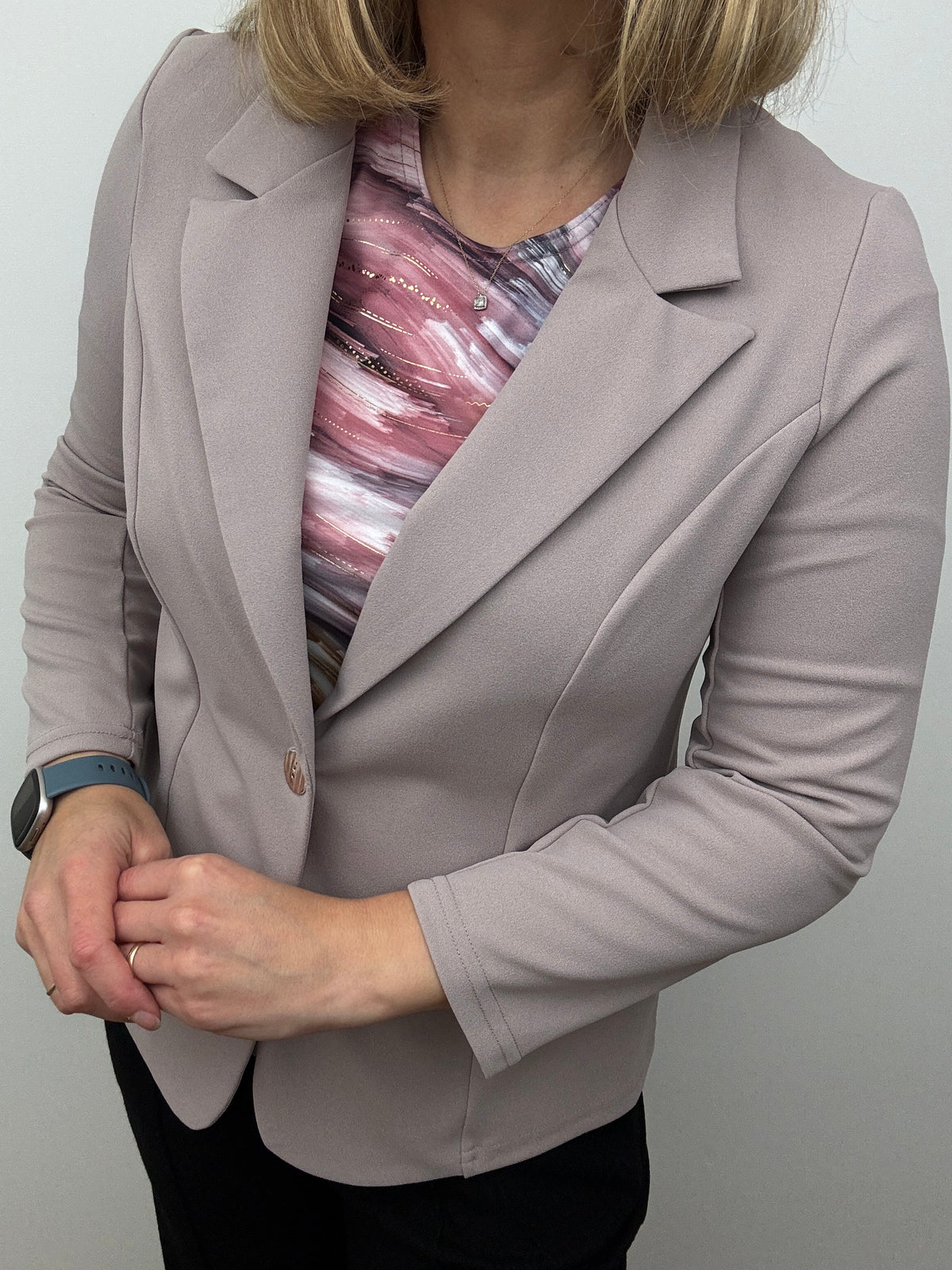 Mink pink fabric jacket with lapel collar