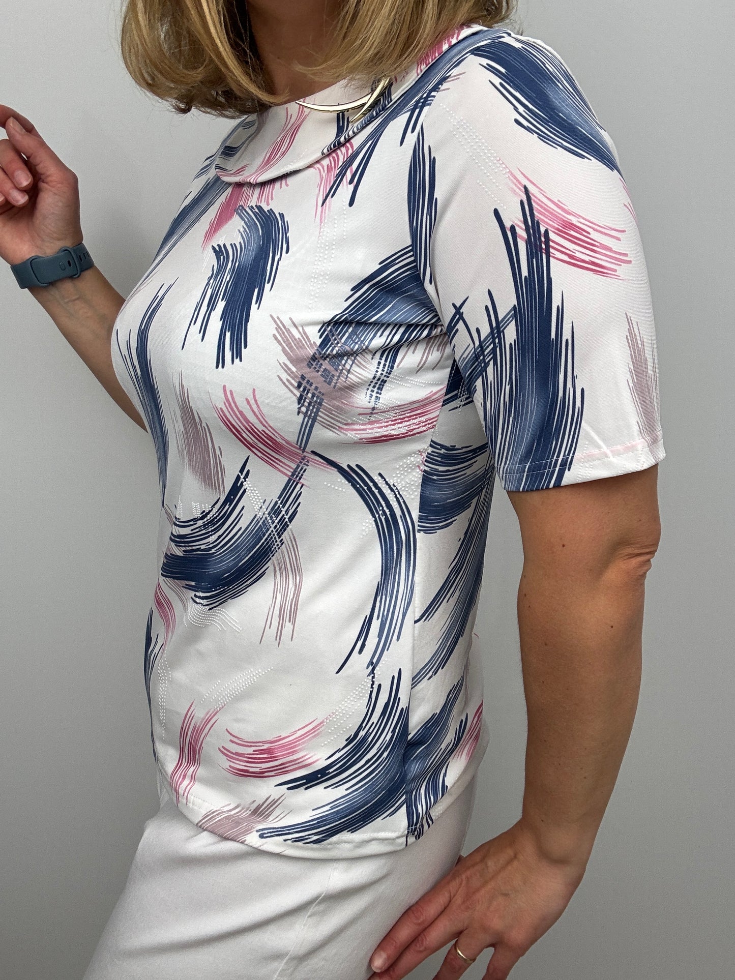 SYDNEY short sleeve top with flat cowl neck