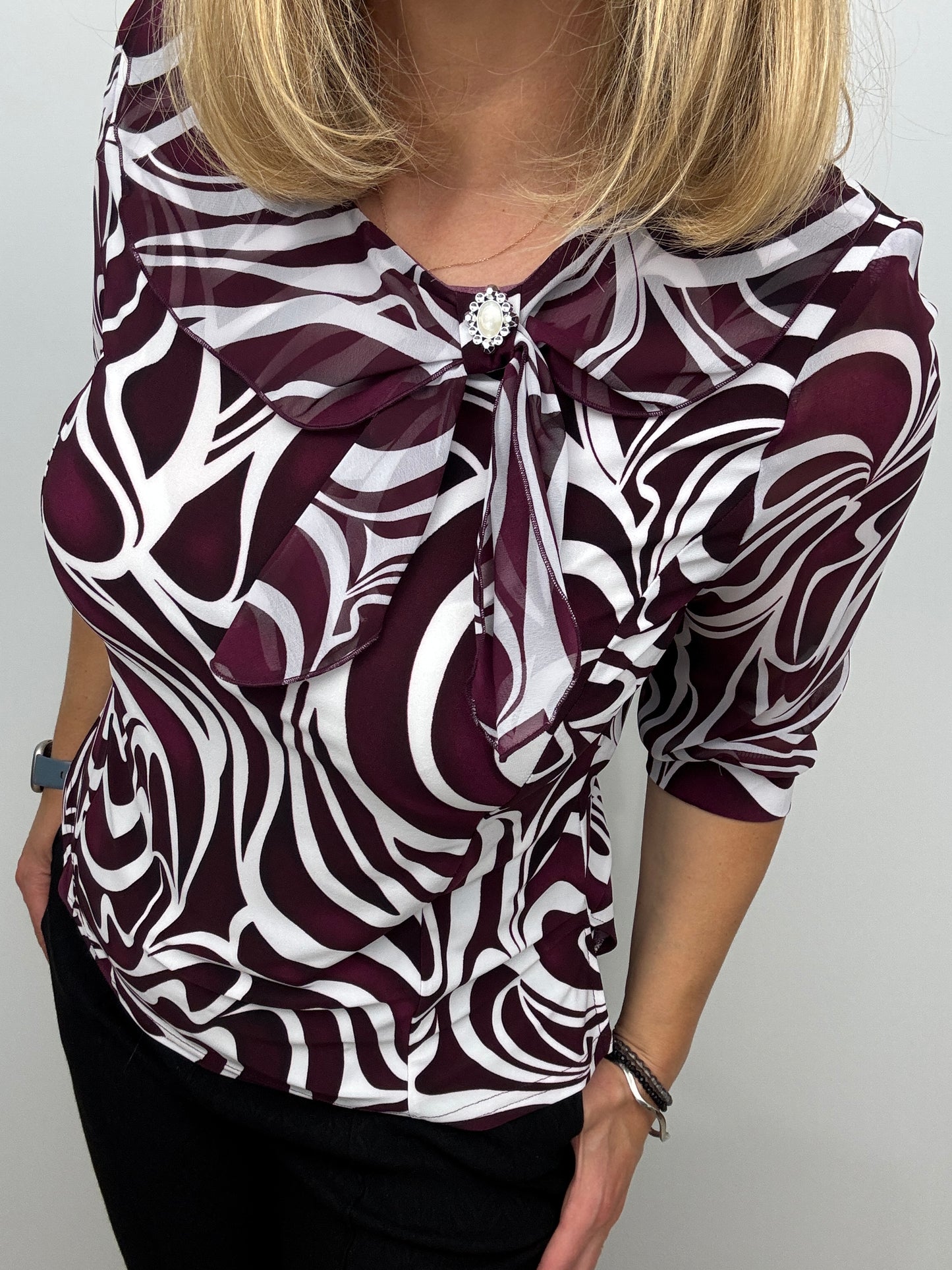 ALPHA top with bow tie detail
