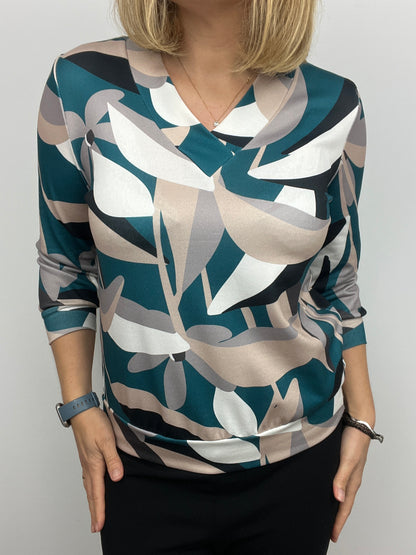 ASHLEY v-neck transitioning top