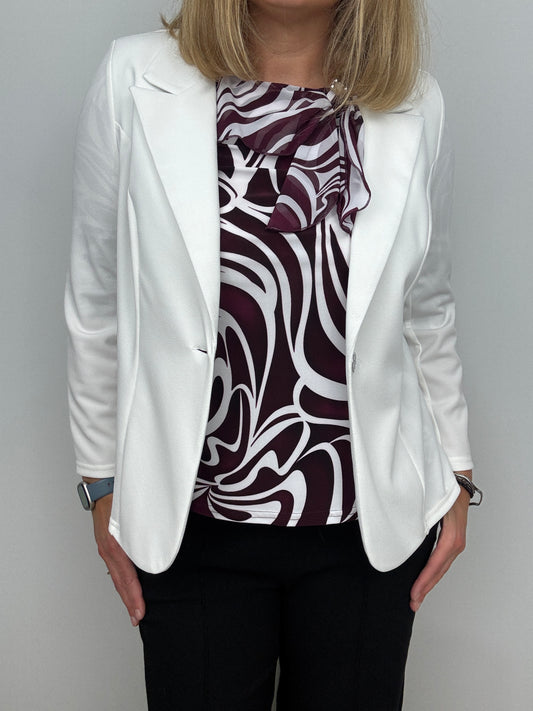 Cream fabric jacket with lapel collar