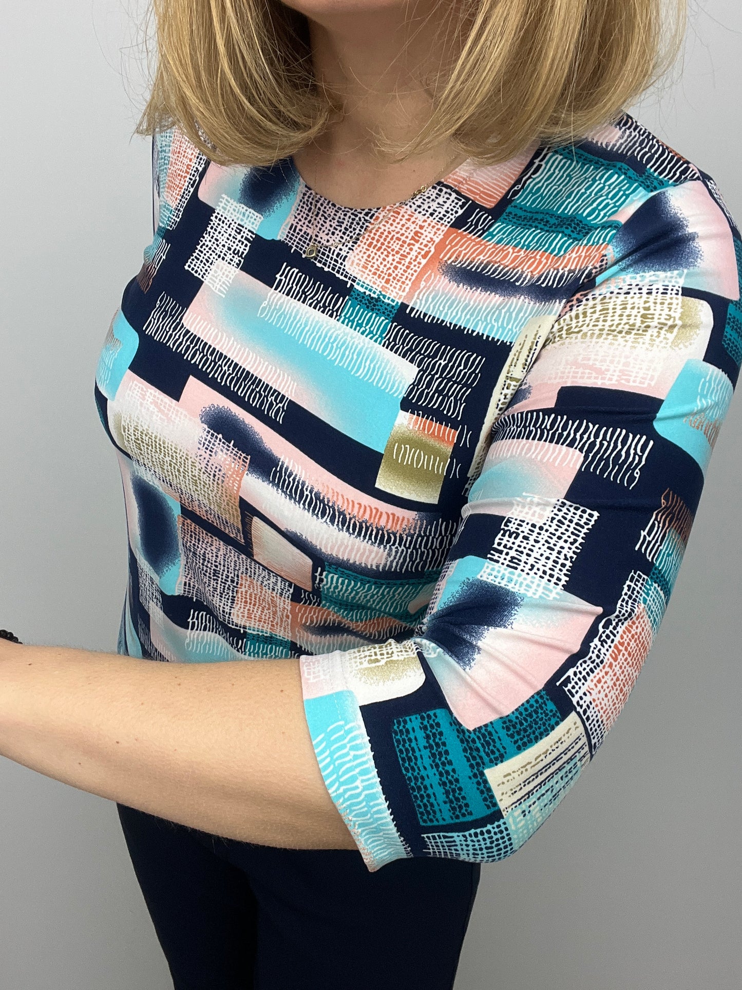 ROISIN peachy feeling style top 3/4 sleeves