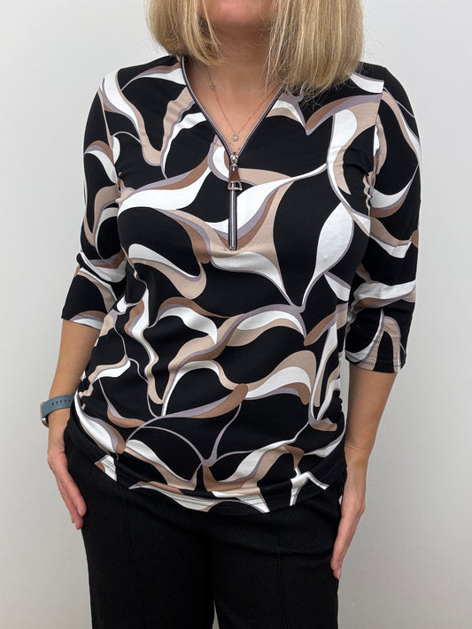 PHILOMENA black 3/4 sleeve zip top