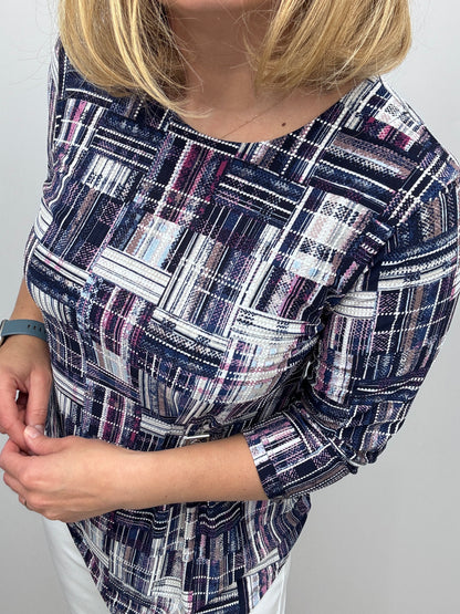 VIOLA round neck top with dipped hem