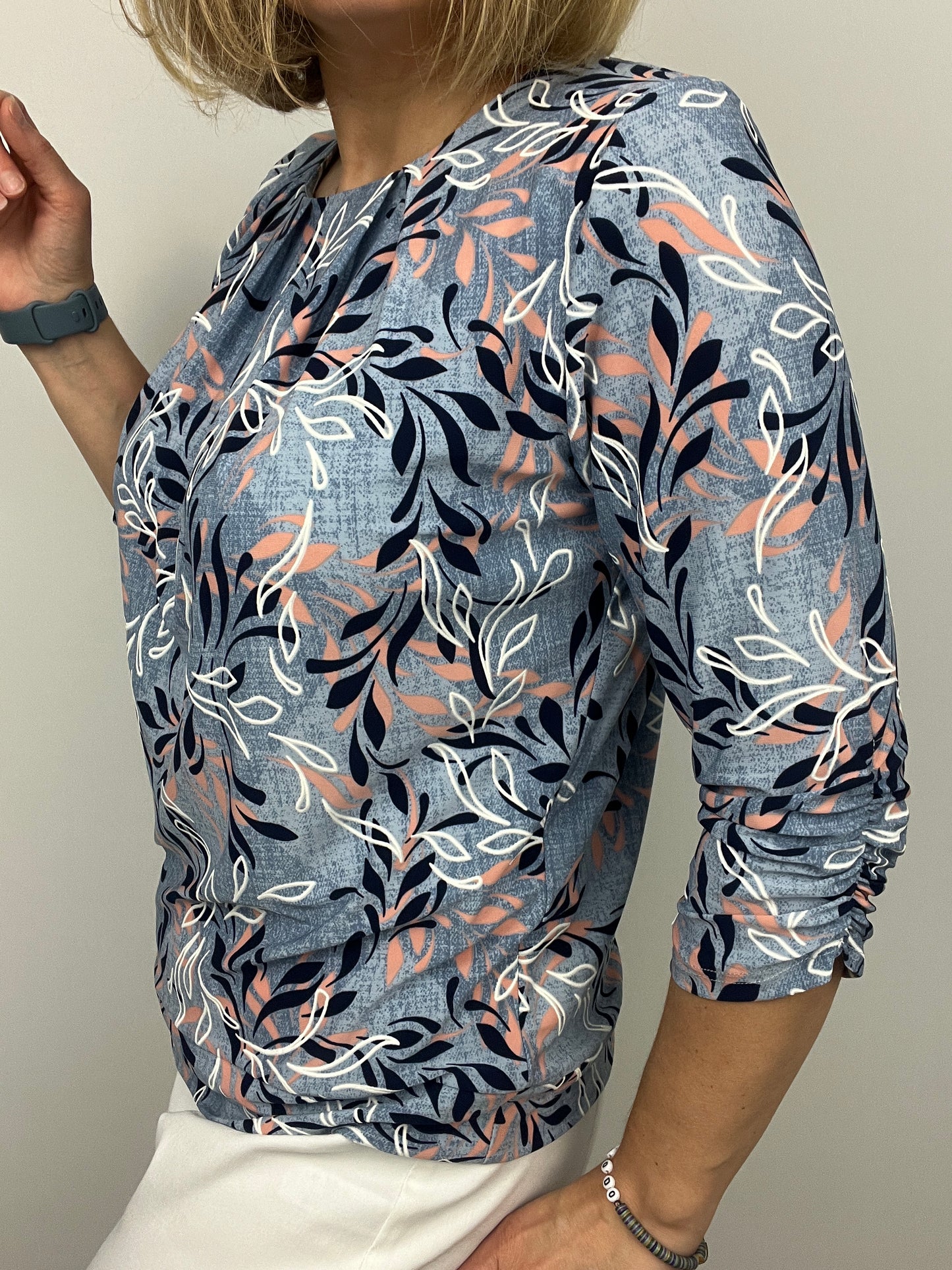 SHARON relaxed fit top with wide band hem
