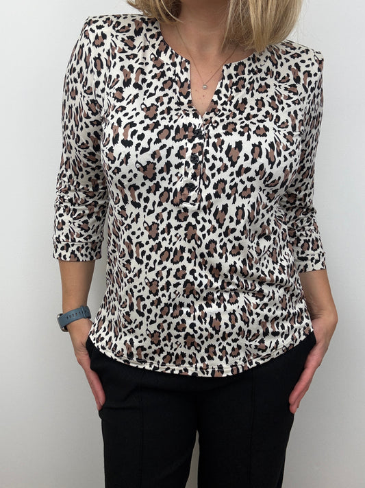 TRINITY animal print V-neck top with 3 buttons