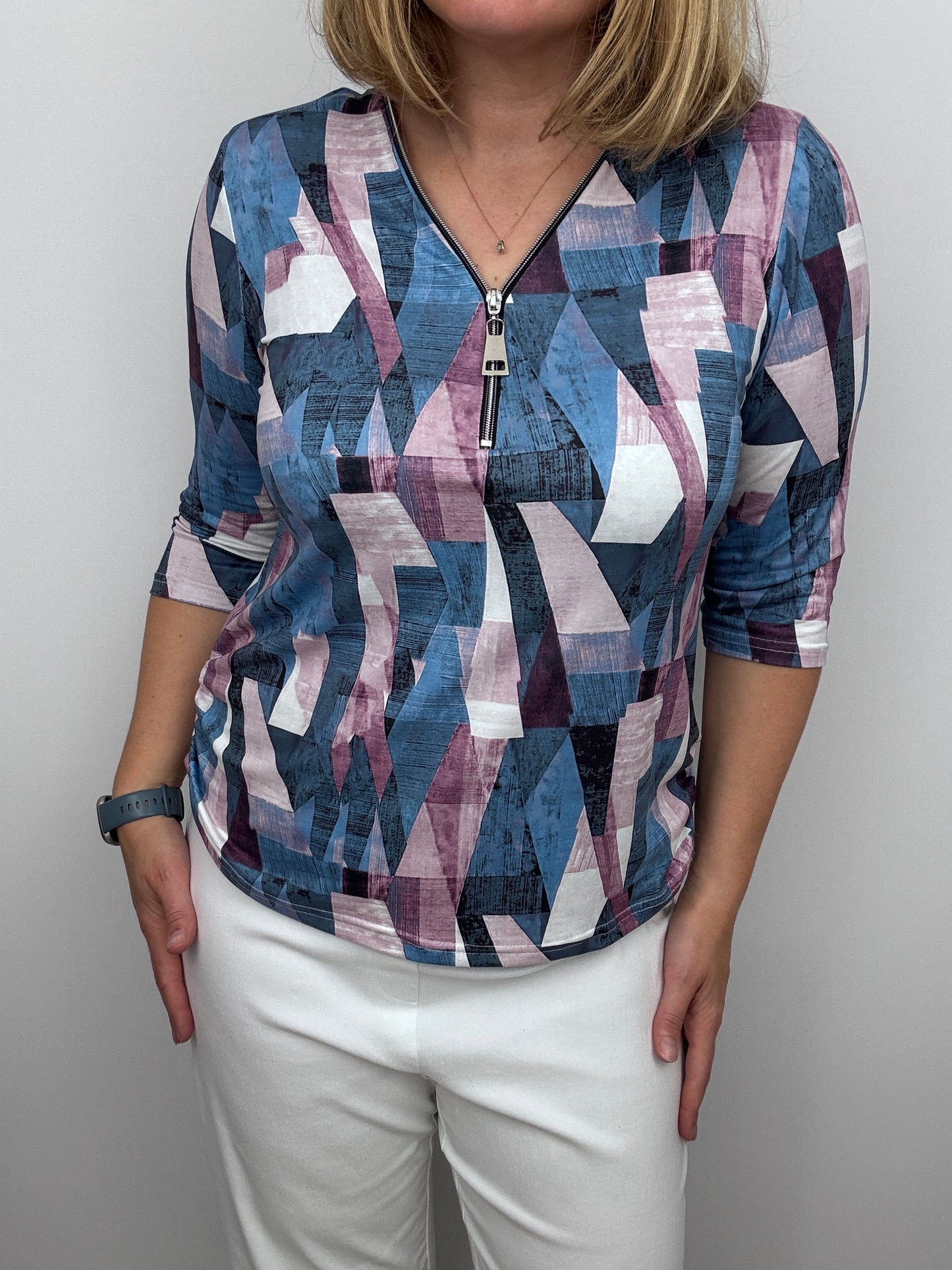 HOLLY 3/4 sleeve zip top
