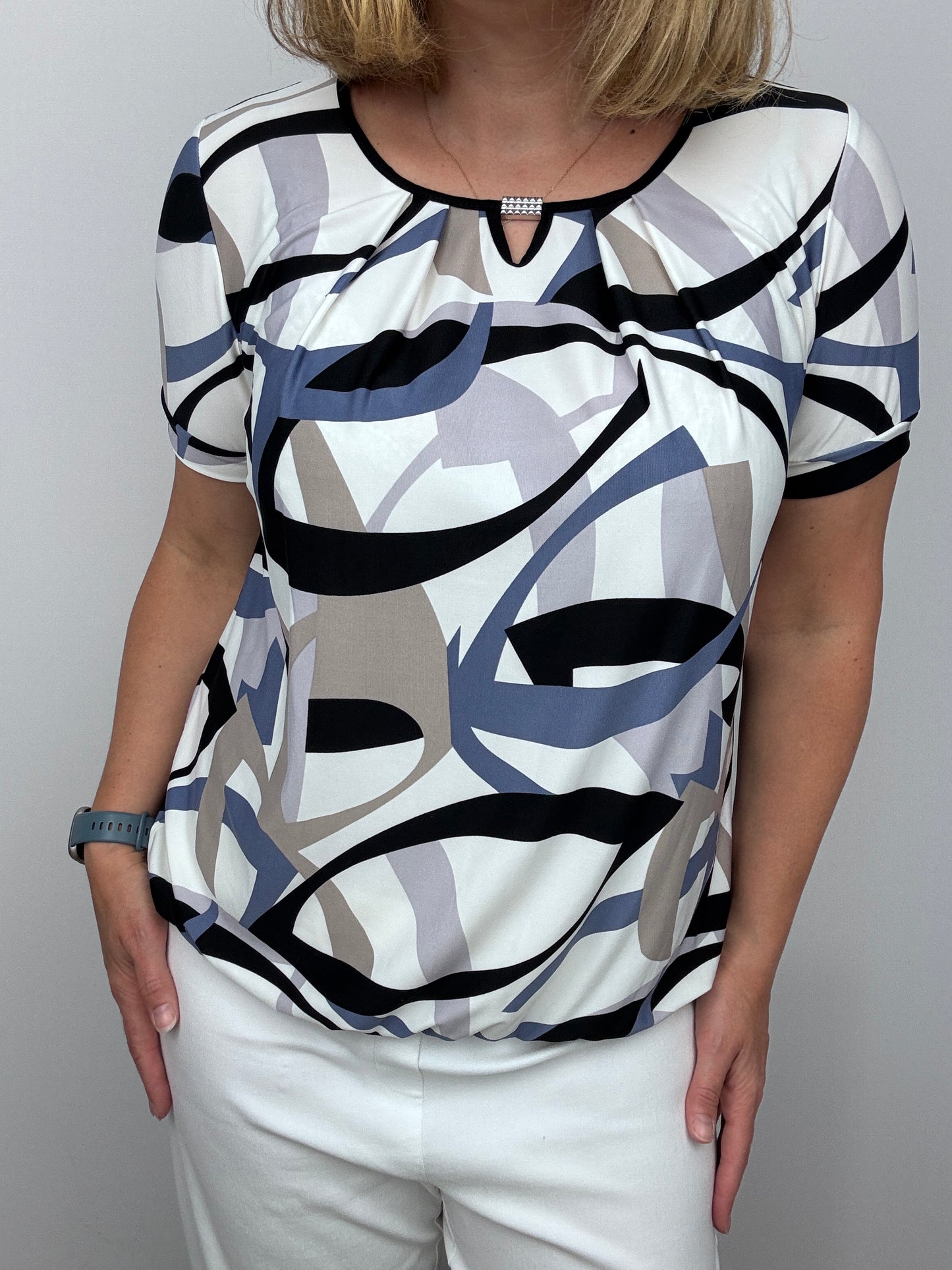 CELESTE top with gently elasticated hem