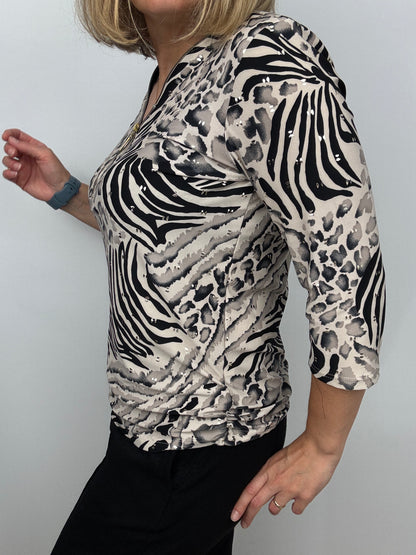 MAJELLA animal print 3/4 sleeve zip top