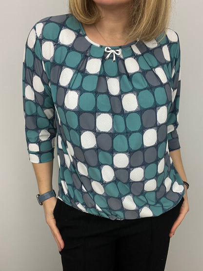 HOPE top with gently elasticated hem