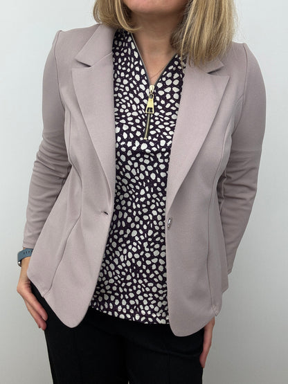 Mink pink fabric jacket with lapel collar