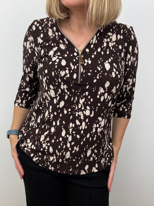 LEAH brown 3/4 sleeve zip top
