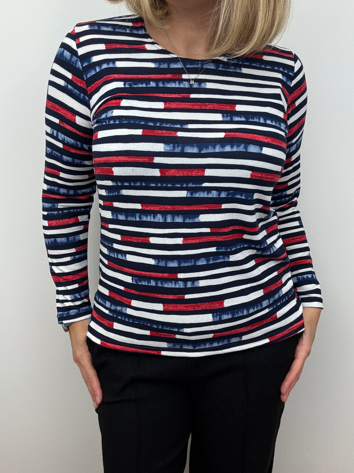 MARIA fine knit style top