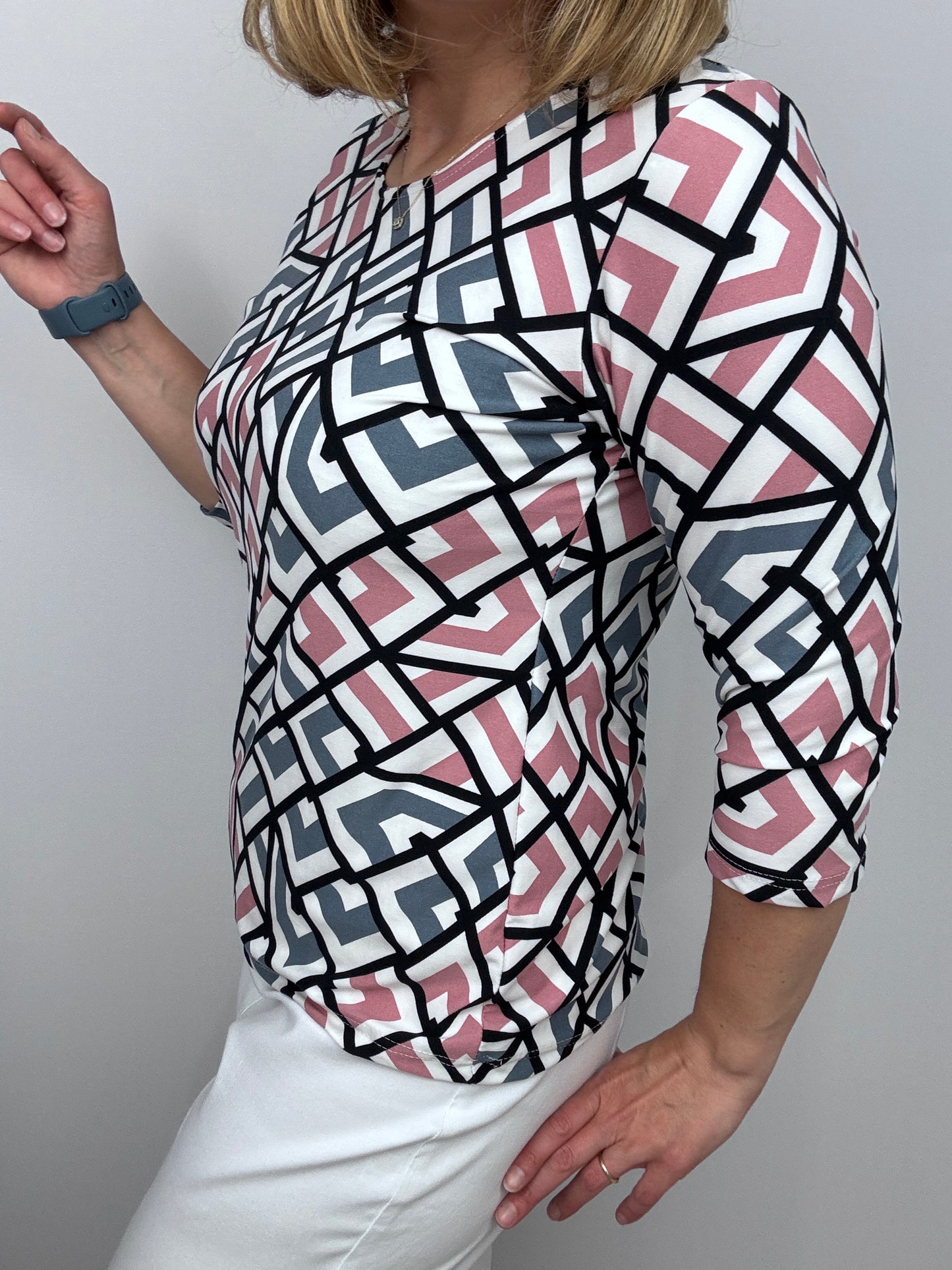 JANE peachy feeling style top 3/4 sleeves