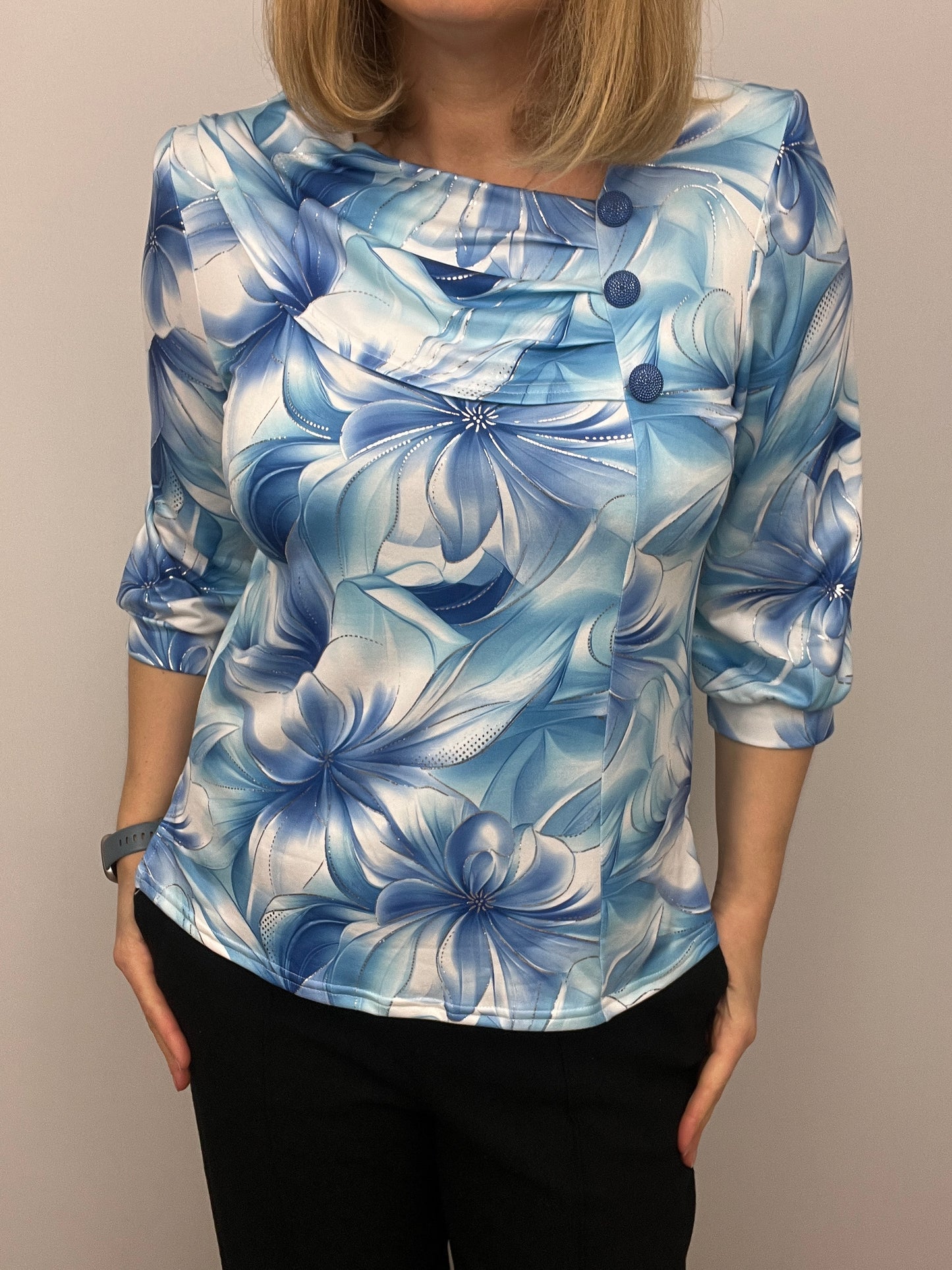 LORRAINE top with pleated neckline