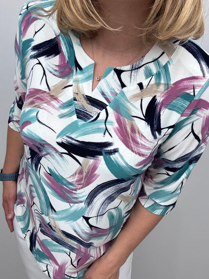 BELLA top with mini v-neck
