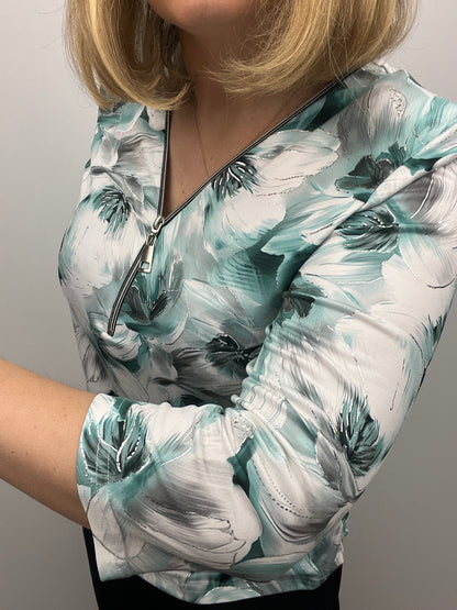 JULIA 3/4 sleeve zip top