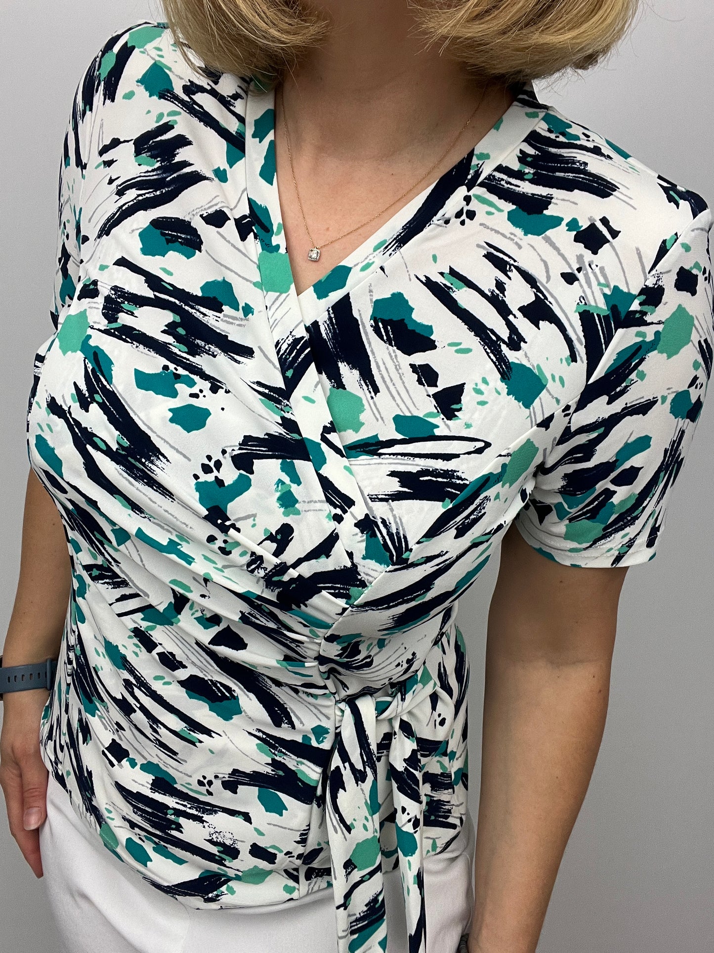 LACEY wrap top