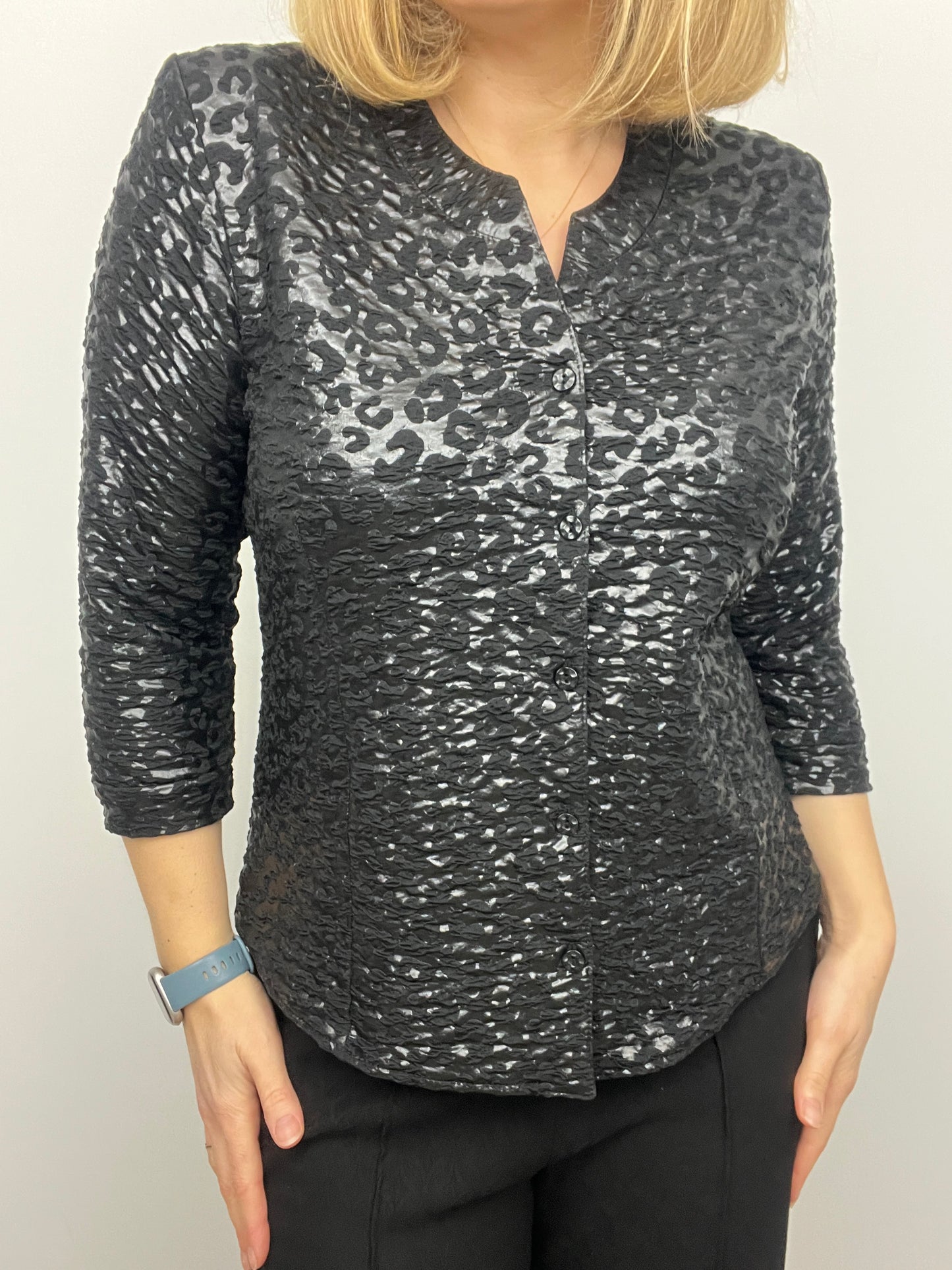 KATHLEEN black textured button down collarless blouse