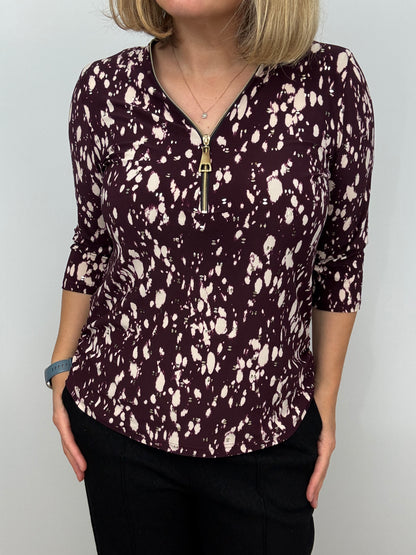 KIM burgundy 3/4 sleeve zip top