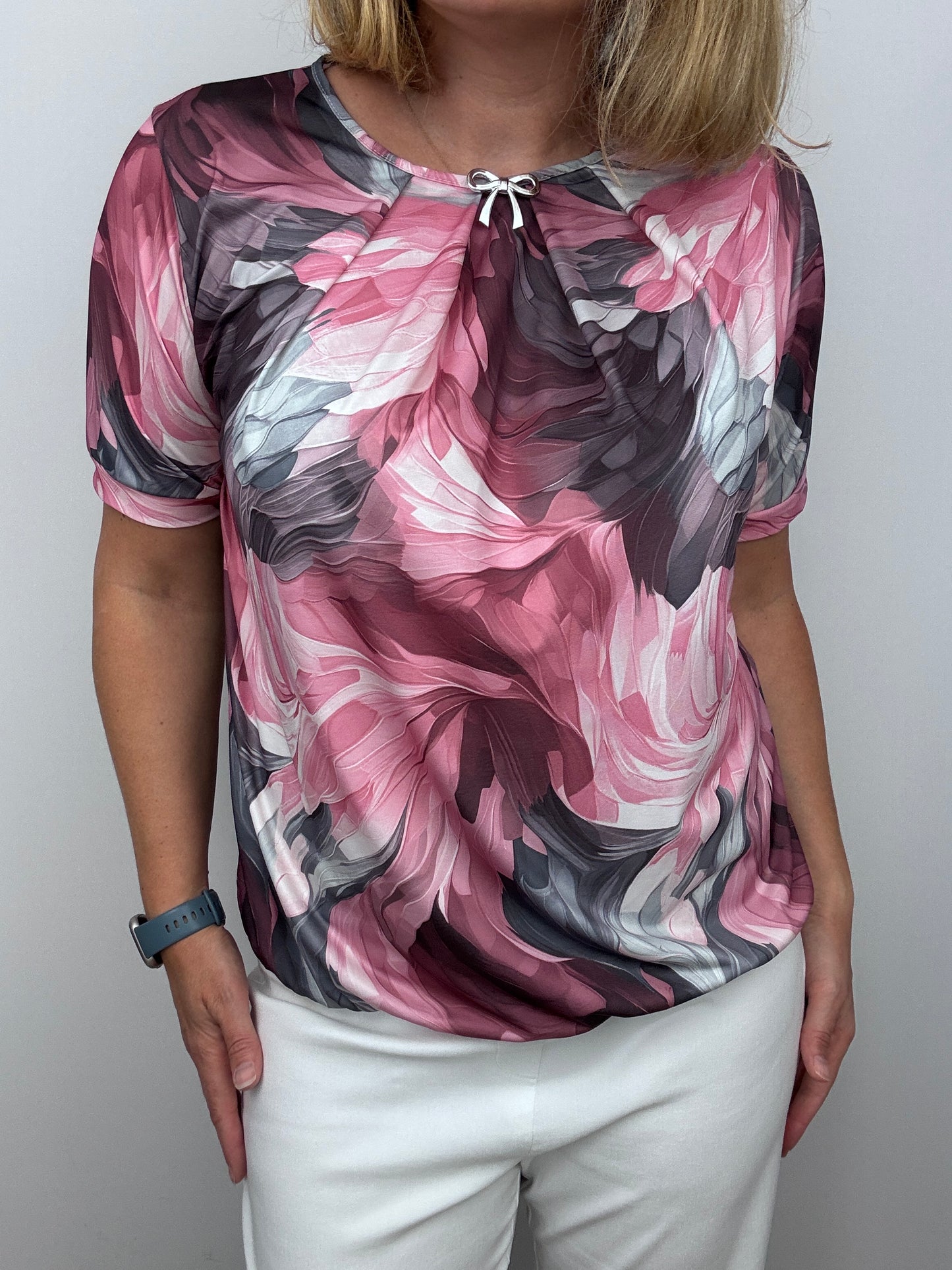 LARA top with gently elasticated hem