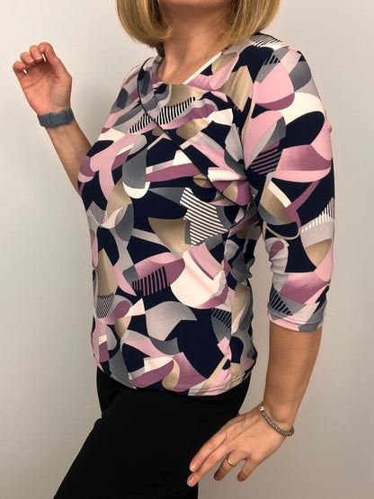 SHERRY top with turndown neckline