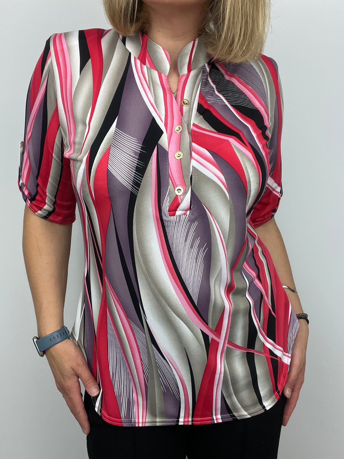 HOLLY stand-up collar blouse