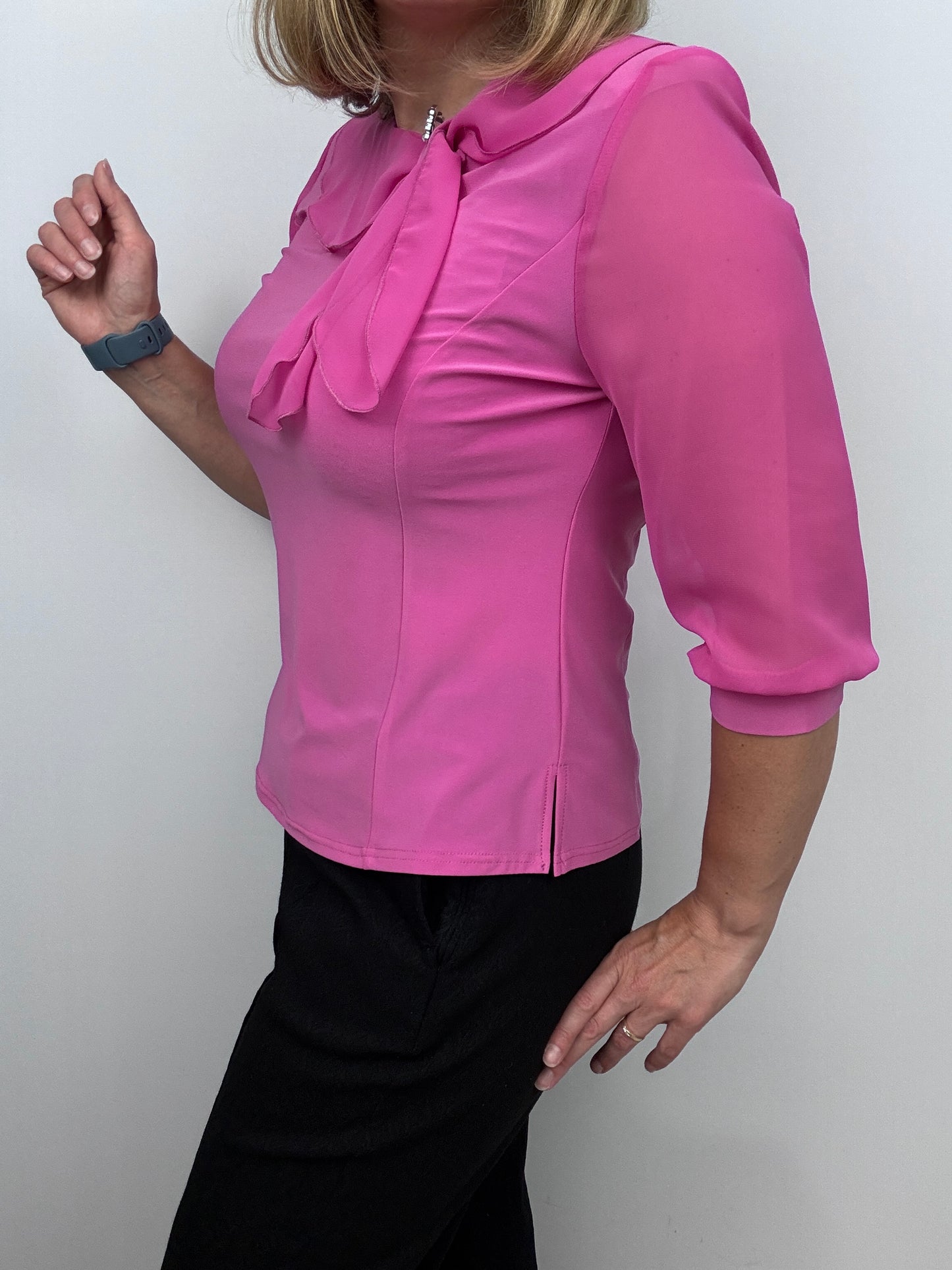 LIZ top with bow detail at neckline