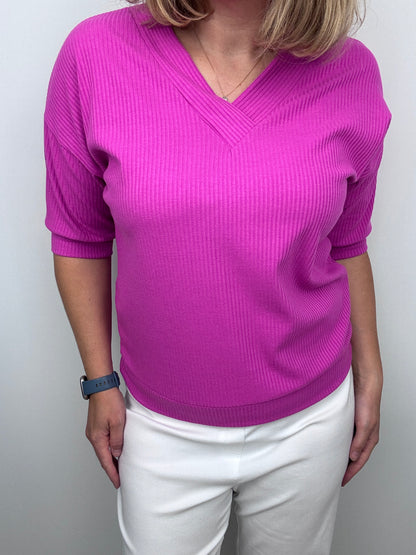 GLORIA soft ribbed V-neck top - fuchsia