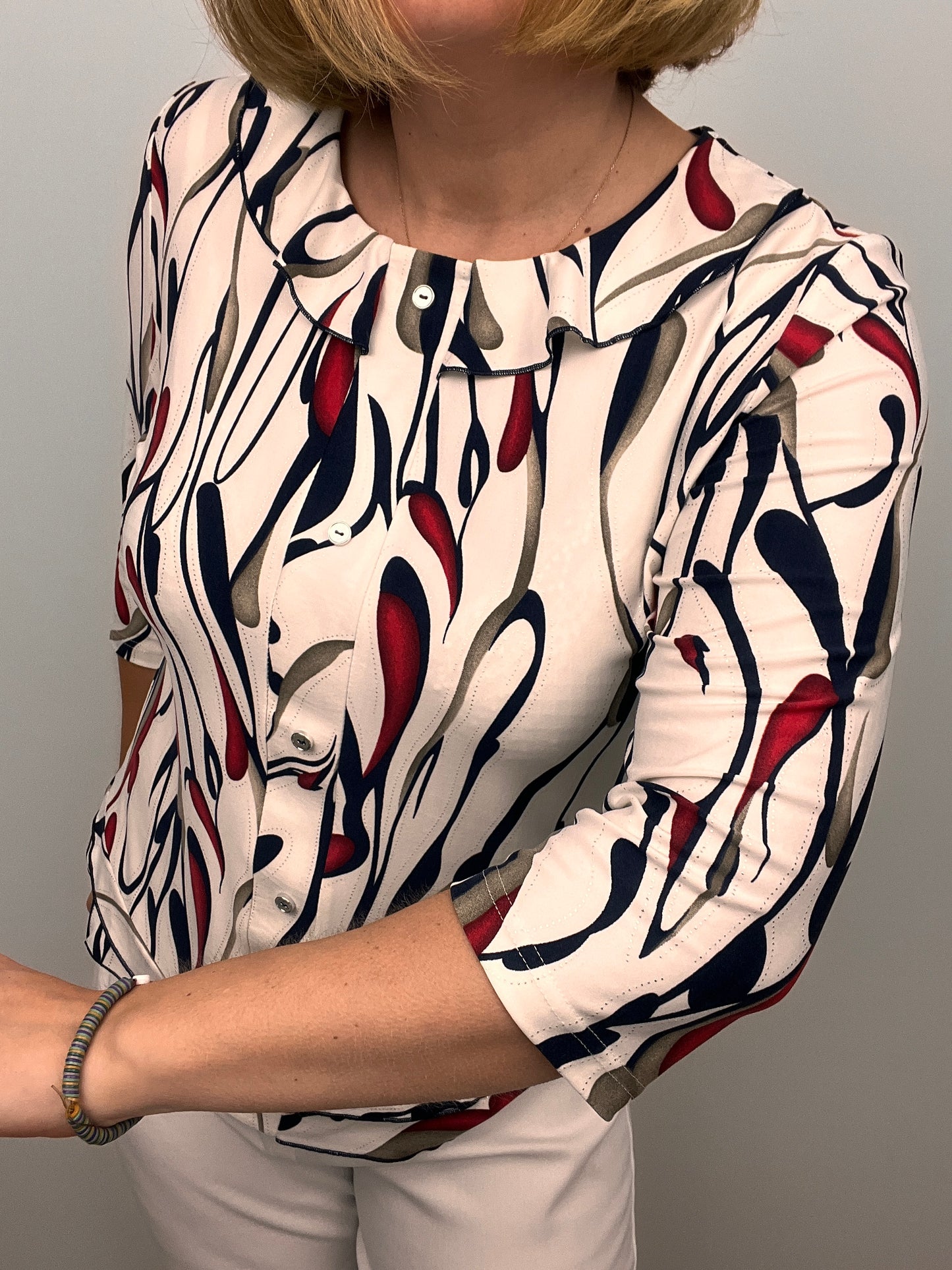 SALLY top with single frill neckline