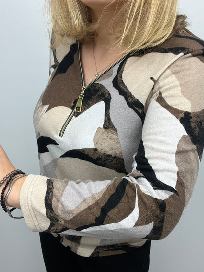 HONEY fine knit zip top