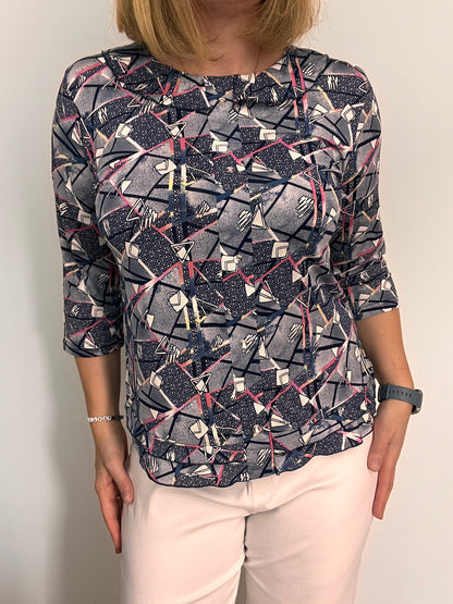 BETTY top with single frill neckline