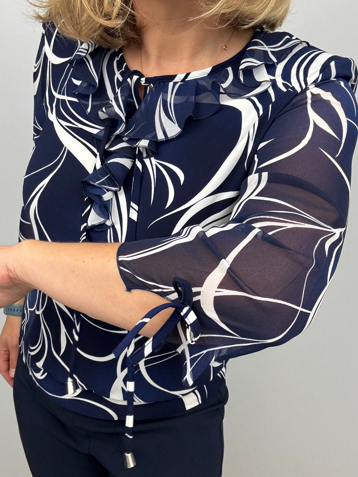 JOYCE ruffle top