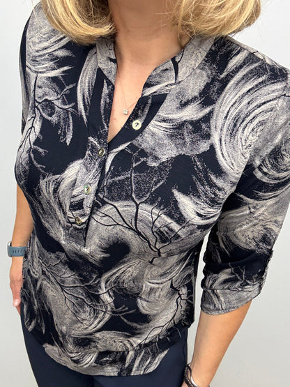 BERNADETTE autumn weight stand-up collar top