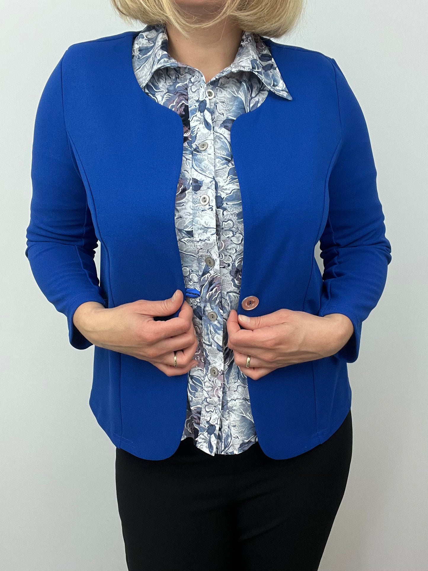 Royal blue One-button fabric jacket
