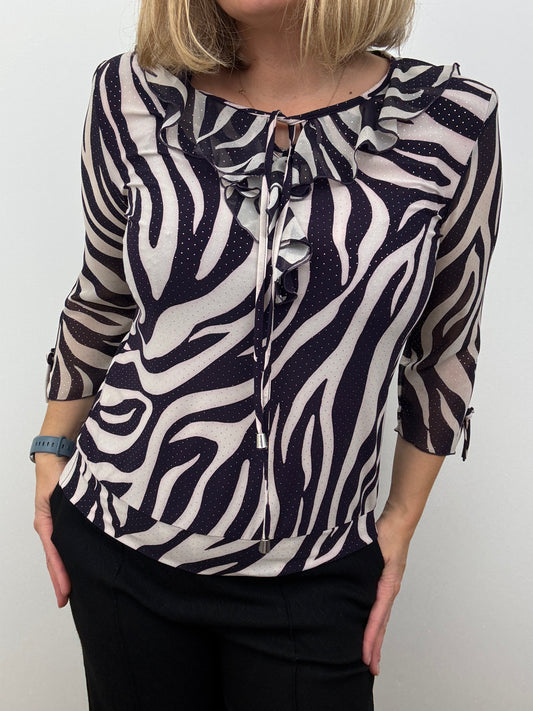 CARLA ruffle top in plum
