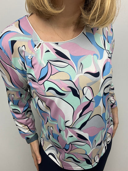 GALA top - sizes 18-26