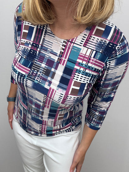NICOLA peachy feeling style top 3/4 sleeves