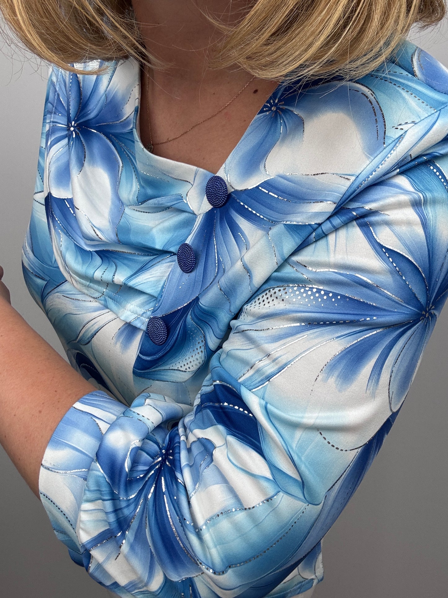 LORRAINE top with pleated neckline