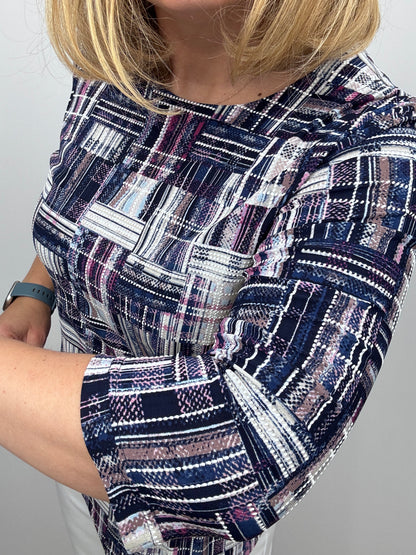 VIOLA round neck top with dipped hem