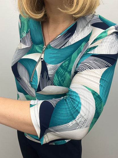 EMERALD 3/4 sleeve zip top