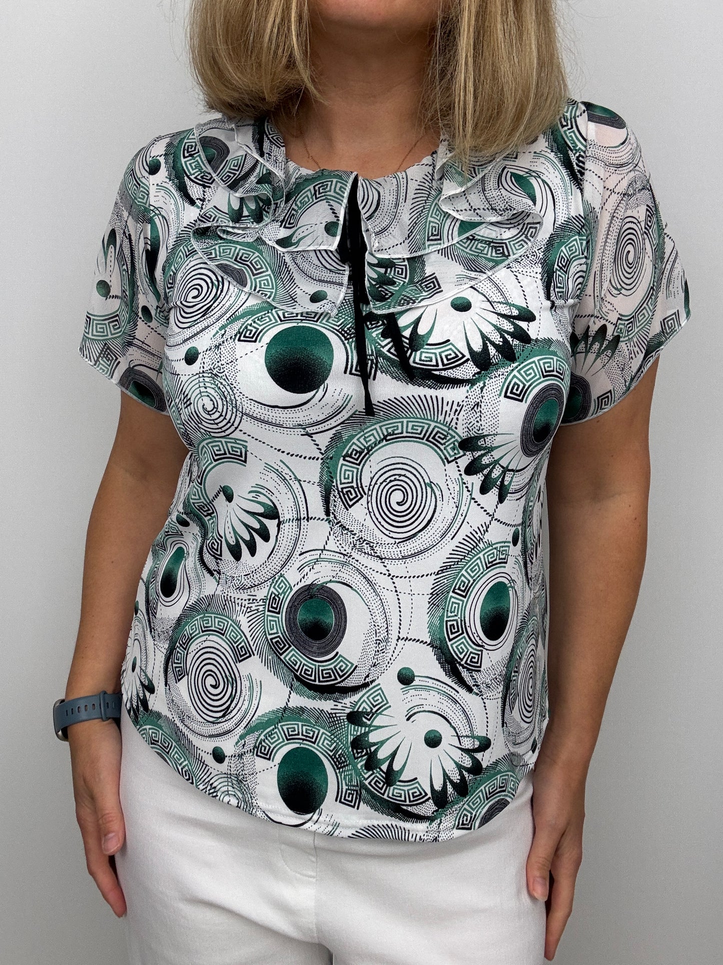 ELLA GRACE Double ruffle round neck top with short sleeve