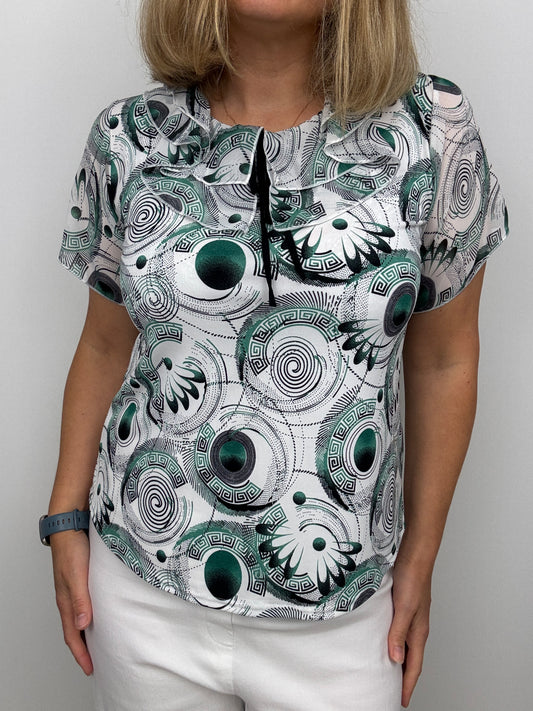 ELLA GRACE Double ruffle round neck top with short sleeve