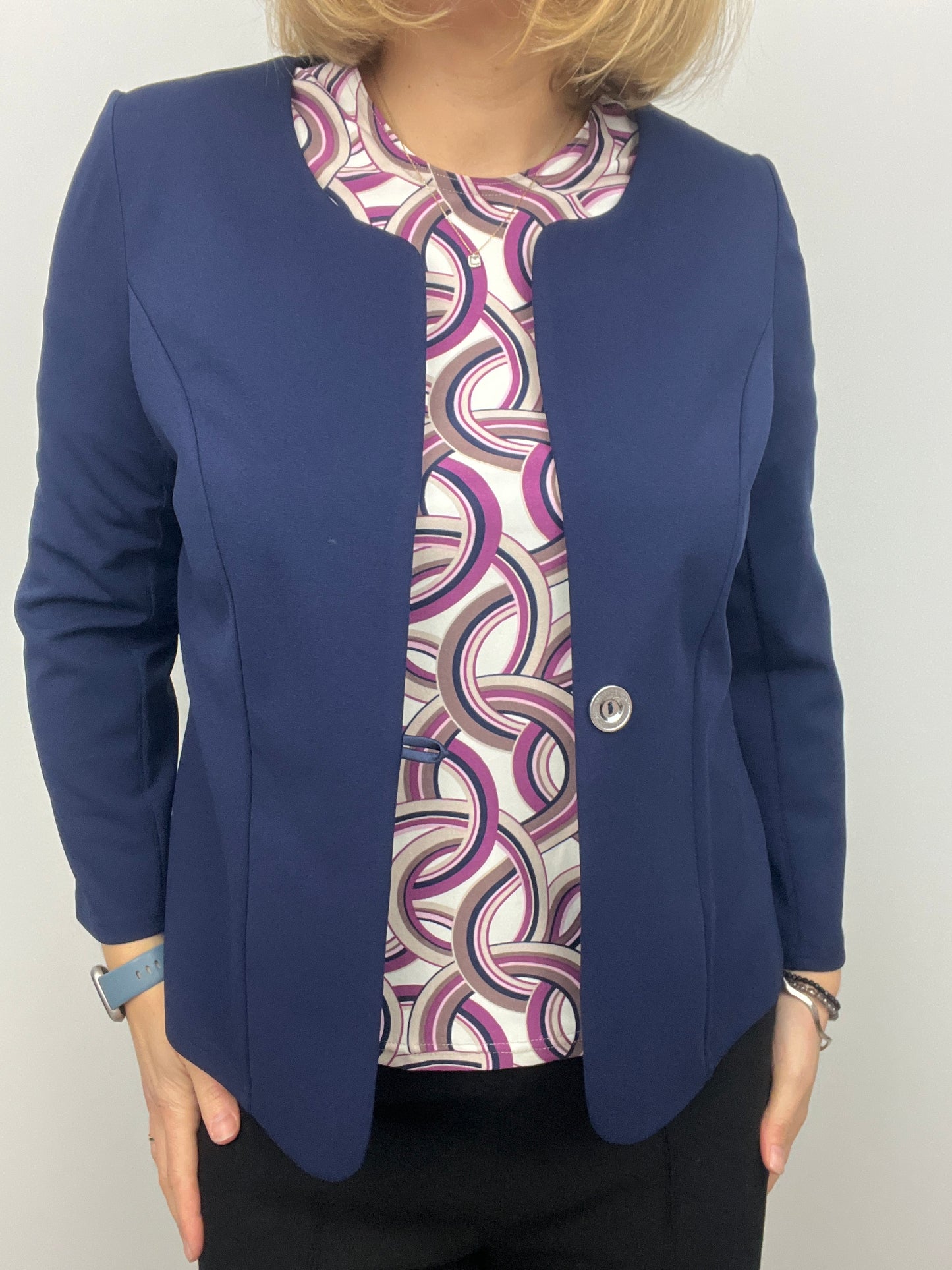 Navy One-button fabric jacket