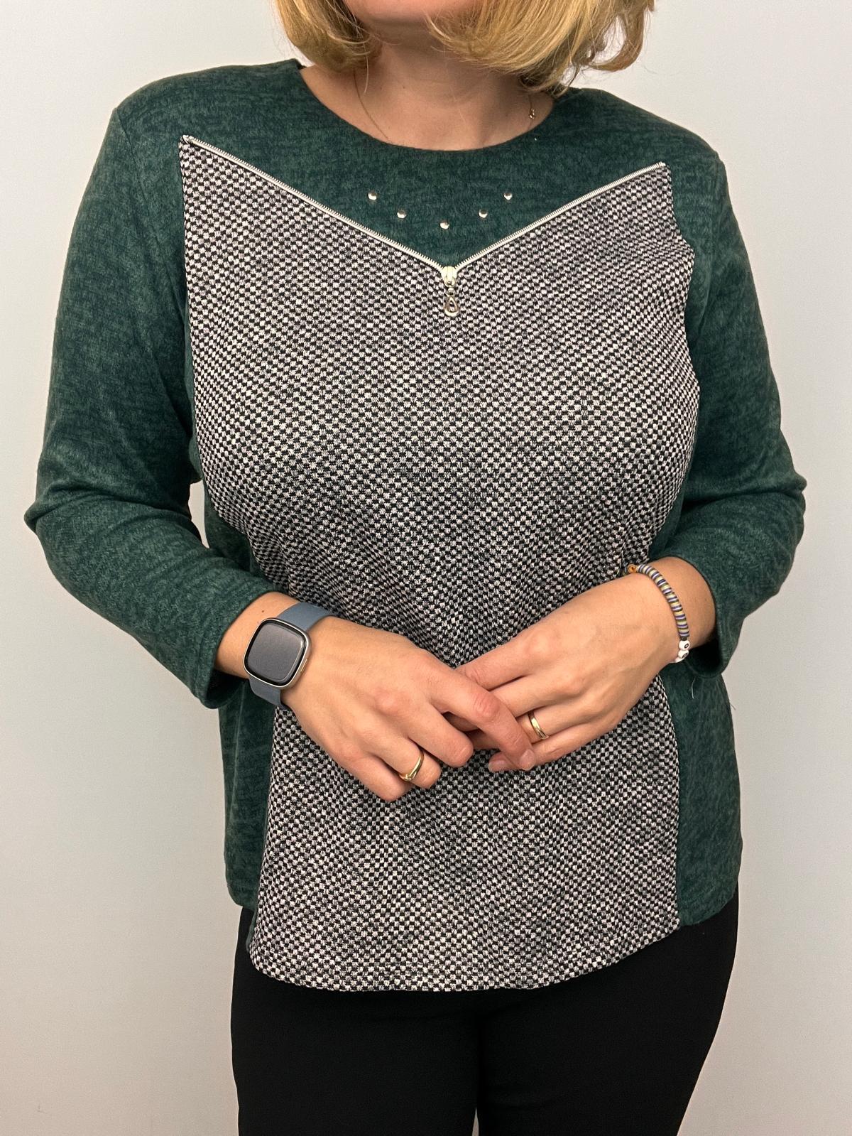 EVA green fine knit winter top