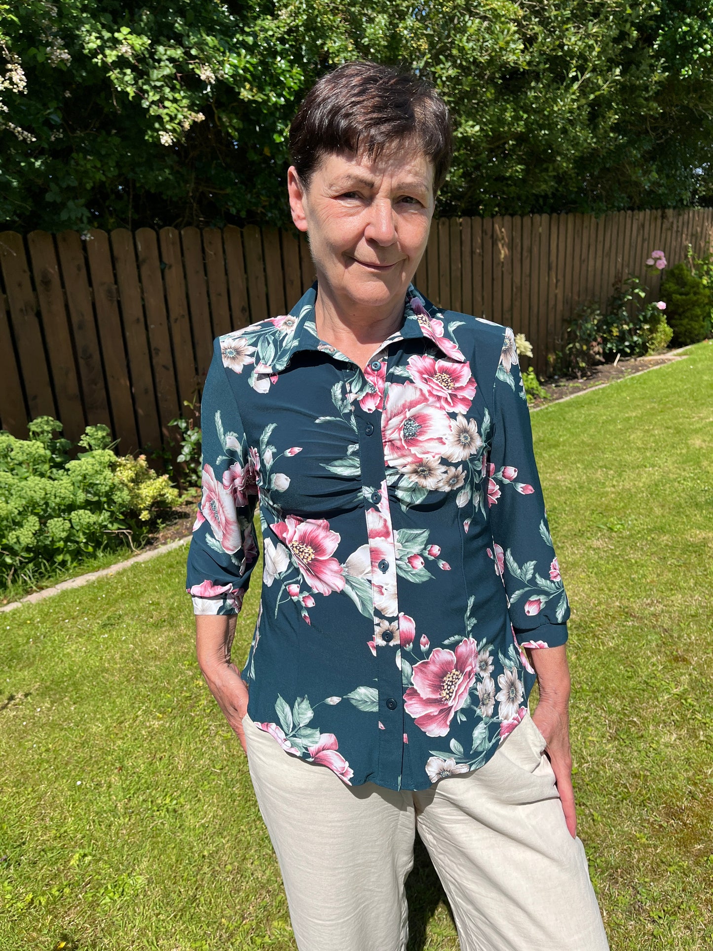 RITA green button down blouse