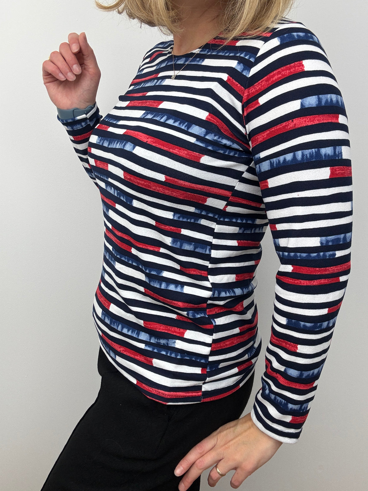 MARIA fine knit style top